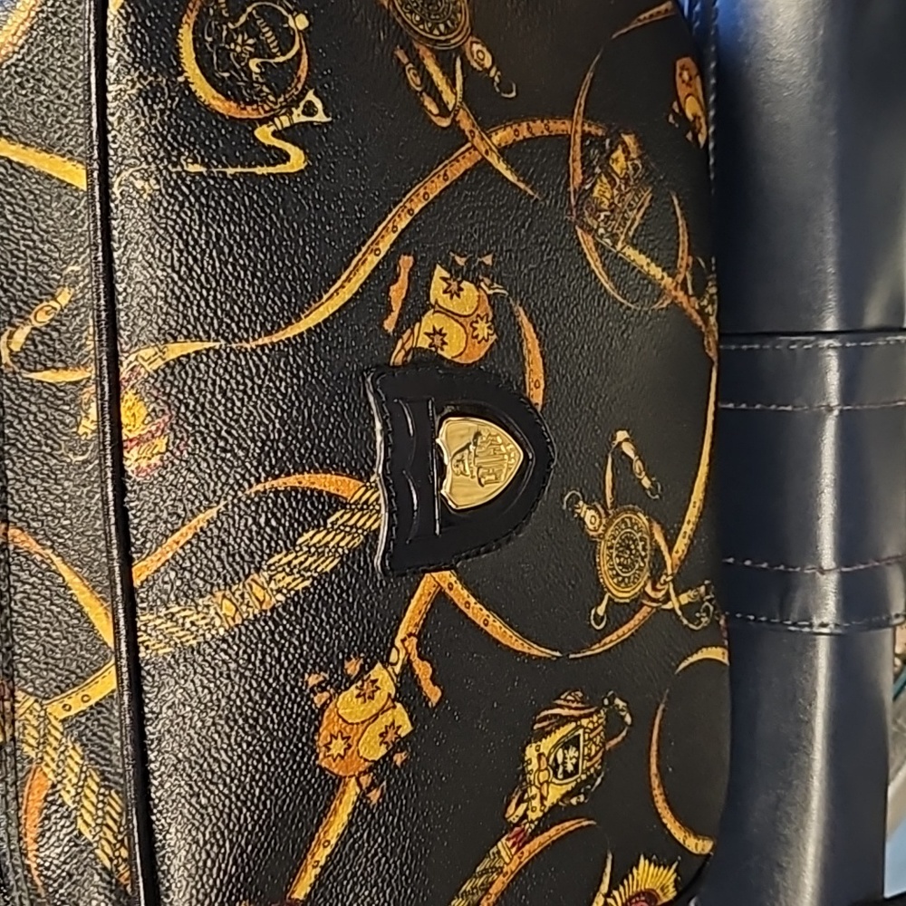 Mark Cross - image 1